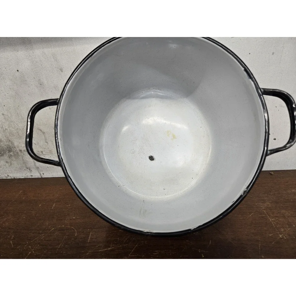 Vintage Blue White Splatter Enamelware Stock Pot 10